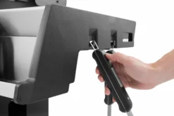 Broil King Sovereign 490 XL Gasgrill Inkl. Drehspieß 20 Broil King Sovereign 490 XL Gasgrill Inkl. Drehspieß -Grill Verkaufs-Shop 13009 Broil King Sovereign Besteckhaken