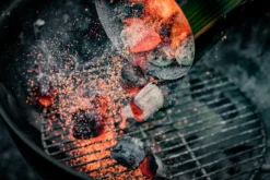 BlackSellig Beach Kokosbriketts 10 Kg -Grill Verkaufs-Shop 17148 Black Sellig Beach AZK