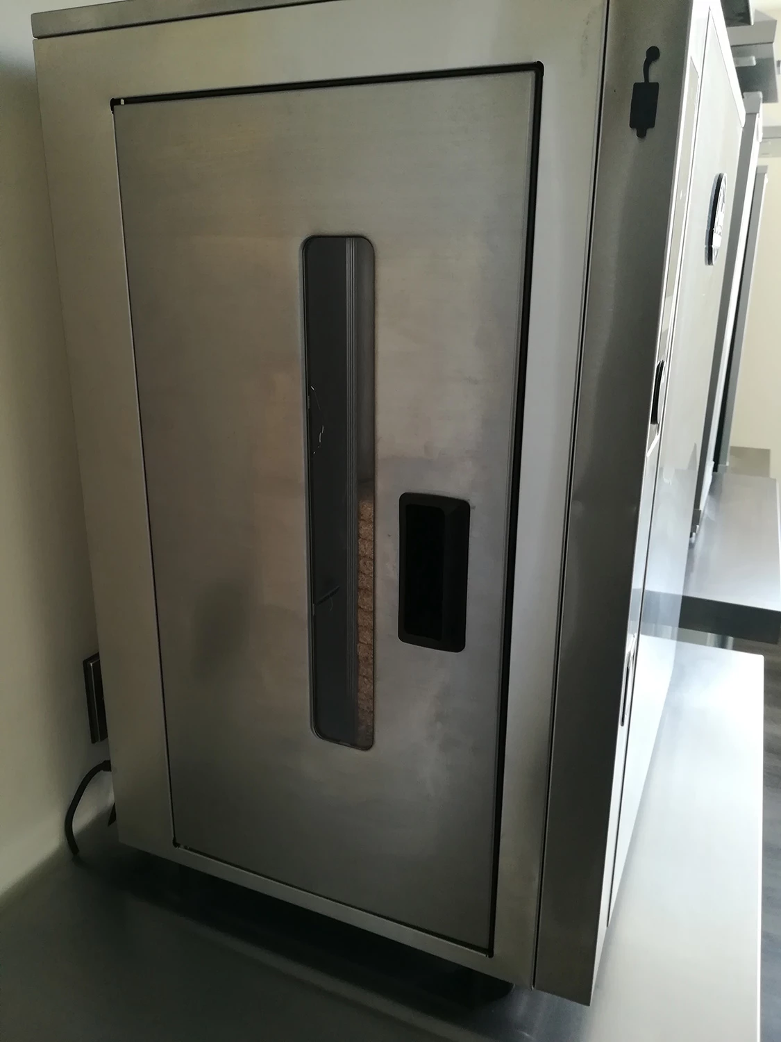 Bradley Professional Smoker BS1019 / Elektro Räucherofen 4 Bradley Professional Smoker BS1019 / Elektro Räucherofen – Bild 4