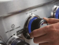 Broil King Regal 490 Black - Modell 2021 -Grill Verkaufs-Shop 957283 7 REGAL XL PRO FEATURE 05