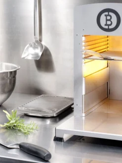 Beefer One CHEF Indoor Gasgrill - 800 Grad Oberhitzegrill -Grill Verkaufs-Shop Beefer One Chef 5 lifestyle