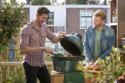 Big Green Egg MiniMax Keramikgrill Starter - Paket -Grill Verkaufs-Shop Big Green Egg MiniMax Balkongrill Tischgrill 2