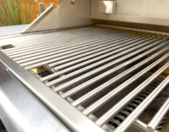 BULL 7 Burner Premium Gasgrill - Einbaugrill Mit Infrarot Mit Backburner, Seitenkocher Und Rotisserie -Grill Verkaufs-Shop Bull 7 Brenner Premium Built In Grillrost Detail 18248CEBU