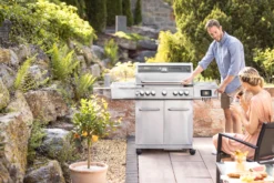 Grillfürst G521E Smart Grill - Mit Automatischer Temperatursteuerung, Hochtemperaturbrenner, Heckbrenner Und Edelstahl Rosten -Grill Verkaufs-Shop Grillfuerst G521E Smart Gasgrill Edelstahlgrill