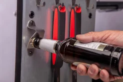 Grillfürst G621E 6-Brenner Edelstahl-Gasgrill Mit Hochtemperaturbrenner, Heckbrenner Und Edelstahl Rosten -Grill Verkaufs-Shop Grillfuerst Gasgrill G621E Flaschenoeffner