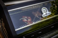 Grillfürst G520G 5-Brenner Gasgrill Mit Hochtemperaturbrenner, Heckbrenner Und Gusseisen Rosten -Grill Verkaufs-Shop Grillfuerst Gasgrill Sichtscheibe