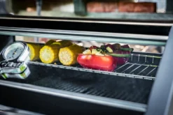 Grillfürst G520G 5-Brenner Gasgrill - Eintracht Frankfurt Edition - Gusseisenroste -Grill Verkaufs-Shop Grillfuerst Gasgrill Warmhalterost Sichtfenster 3
