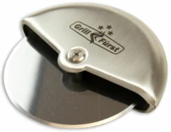 Outdoorchef Gas Kugelgrill Chelsea 420 G Pizzaofen - Pizza Chef Inkl. Grillfürst Pizzastein, Pizzaheber Und Pizzaschneider -Grill Verkaufs-Shop Grillfuerst Pizzaschneider Pizzaroller Edelstahl