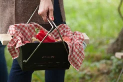 Knister Grill Small - Holzkohle Kompaktgrill -Grill Verkaufs-Shop Knister Gril Small Tragekorb