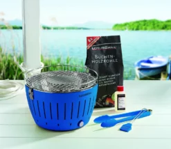 LotusGrill Classic - Holzkohle Tischgrill - Tiefblau Inkl. Tasche -Grill Verkaufs-Shop LotusGrill Classic Balkongrill Tischgrill Tiefblau 340