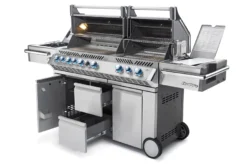 Napoleon Prestige Pro 825-3 Edelstahl Gasgrill Inkl. Drehspieß Und Bodenbeleuchtung - Modell 2023 -Grill Verkaufs-Shop Napoleon Prestige Pro 825 Gasgrill seitlich offen 2