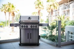 Napoleon Rogue SE 525 Edelstahl Gasgrill Mit Sizzle Zone Und Heckbrenner - Modell 2023 -Grill Verkaufs-Shop Napoleon Rogue RSE 525 Edelstahl lifestyle