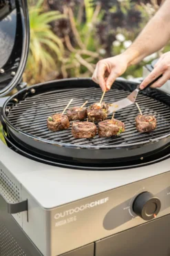 Outdoorchef Gas Kugelgrill Arosa 570 G Evo Grey Steel 14 Outdoorchef Gas Kugelgrill Arosa 570 G Evo Grey Steel -Grill Verkaufs-Shop Outdoorchef Arosa 570 G Evo Grey Steel indirekt Grillen