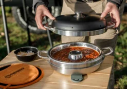 Petromax Camping Backofen -Grill Verkaufs-Shop Petromax Camping Backofen Lifestyle01