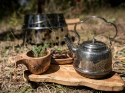 Petromax Teekessel Edelstahl Tk0.8 (800 Ml) -Grill Verkaufs-Shop Petromax Edelstahl Teekessel 800ml Lifestyle02