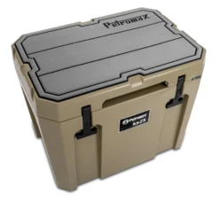 Petromax Haft-Auflage Für Kühlbox Kx25 Grau Mit Linien -Grill Verkaufs-Shop Petromax kx25 padg l Haft Auflage Kuehlbox kx25 sand grau Linien 3 1625147079