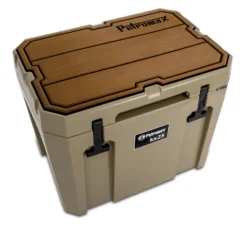 Petromax Kühlbox 25 Liter Sand - Inkl. Sitzkissen, Haft-Unterlage Und Einsatzkorb -Grill Verkaufs-Shop Petromax kx25 padw l Haft Auflage Kuehlbox kx25 sand braun Linien 5 1625042111