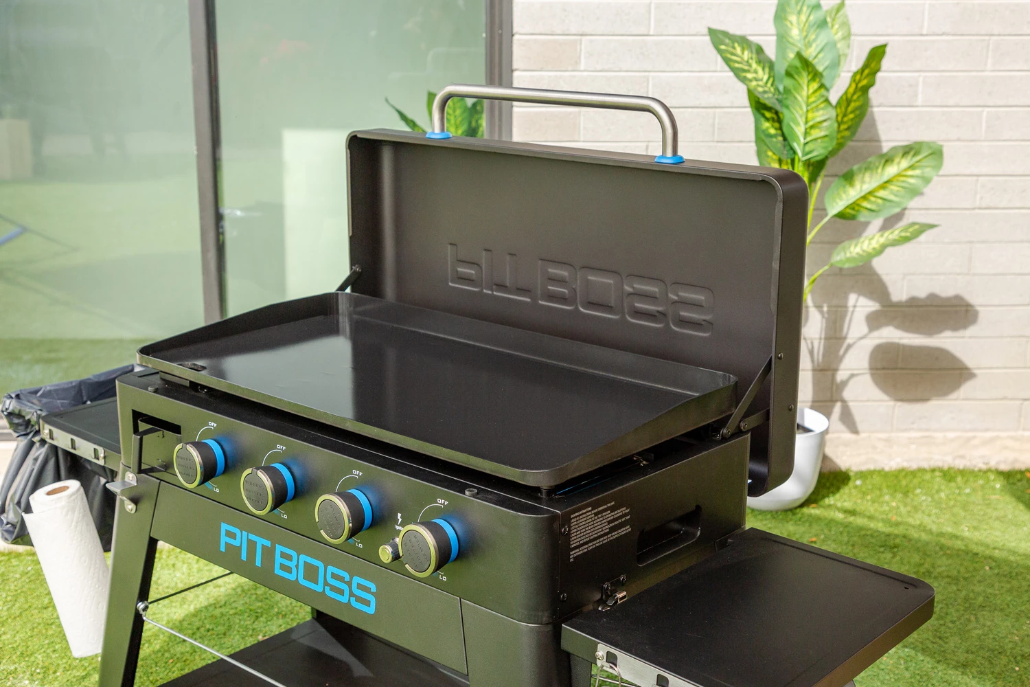 Pit Boss Plancha Grill Ultimate Plancha 4-Brenner - Mit Untergestell 13 Pit Boss Plancha Grill Ultimate Plancha 4-Brenner - Mit Untergestell – Bild 13