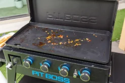 Pit Boss Plancha Grill Ultimate Plancha 4-Brenner - Mit Untergestell 33 Pit Boss Plancha Grill Ultimate Plancha 4-Brenner - Mit Untergestell -Grill Verkaufs-Shop Pit Boss Planchagrill Gussplancha reinigen