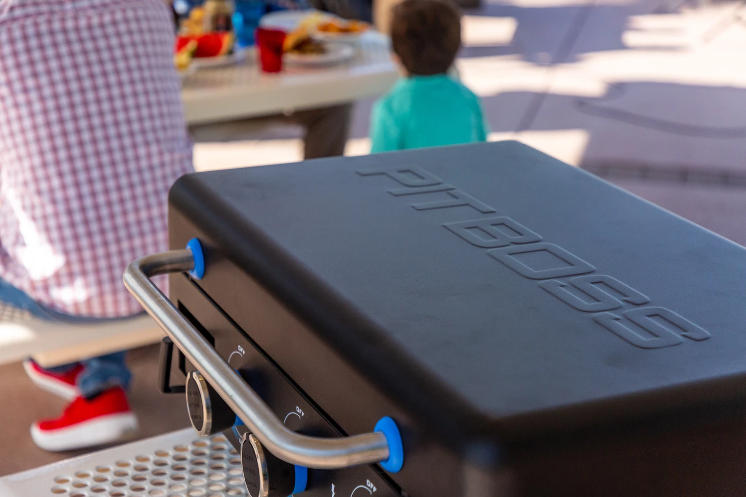 Pit Boss Plancha Grill Ultimate Plancha 3-Brenner - Mit Untergestell 15 Pit Boss Plancha Grill Ultimate Plancha 3-Brenner - Mit Untergestell – Bild 15