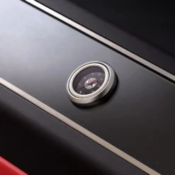 Rösle Videro G3-S VARIO+ Schwarz Gasgrill - FC Bayern Edition - Inkl. FC Bayern Abdeckhaube, Barbecue Grillzange Und Burgerpresse -Grill Verkaufs-Shop Roesle Gasgrill Videro FC Bayern Detail Deckeltermometer 2