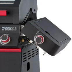 Rösle Videro G4-S VARIO+ Schwarz Gasgrill - FC Bayern Edition -Grill Verkaufs-Shop Roesle Gasgrill Videro FC Bayern Detail Seitenablage