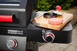 Rösle Videro G4-S VARIO+ Schwarz Gasgrill - FC Bayern Edition -Grill Verkaufs-Shop Roesle Videro G4 S Bayern Grill Seitenablage