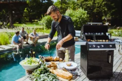 Outdoorchef Dualchef 325 G Gasgrill Mit Seitenkocher + BLAZING ZONE Infrarotbrenner 25 Outdoorchef Dualchef 325 G Gasgrill Mit Seitenkocher + BLAZING ZONE Infrarotbrenner -Grill Verkaufs-Shop outdoorchef dualchef 325 g grillparty 18 700 0