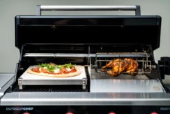 Outdoorchef Dualchef 425 G BZ Gasgrill Mit Blazing Zone Infrarotbrenner + DGS Gusseisen Grillrost 2 Stk.+ DGS Gemüse Grillrost 2 Stk. -Grill Verkaufs-Shop outdoorchef dualchef 425 g rotisserie und pizza 18 700 16